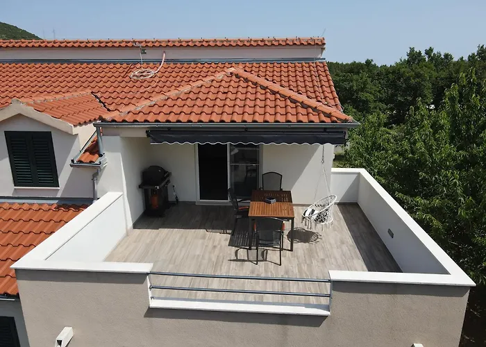 Apartment Tugare