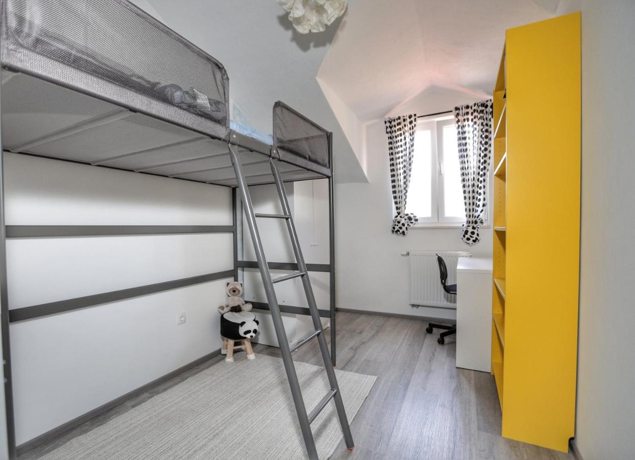 Apartment Tugare Apartment Tugare